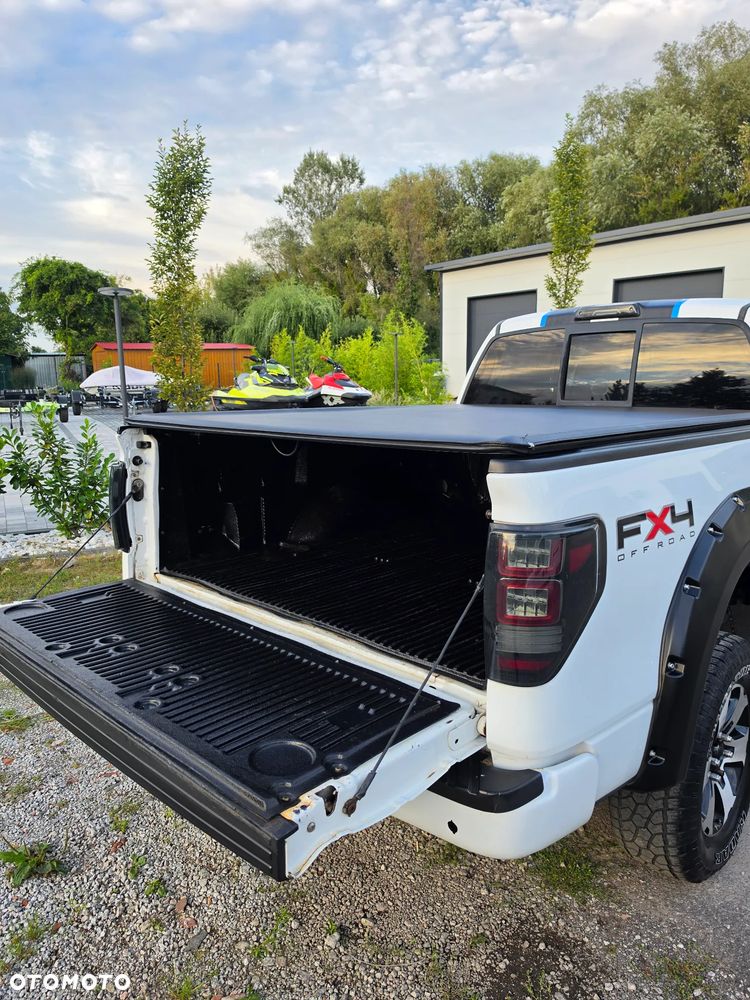 Ford F150 - 8