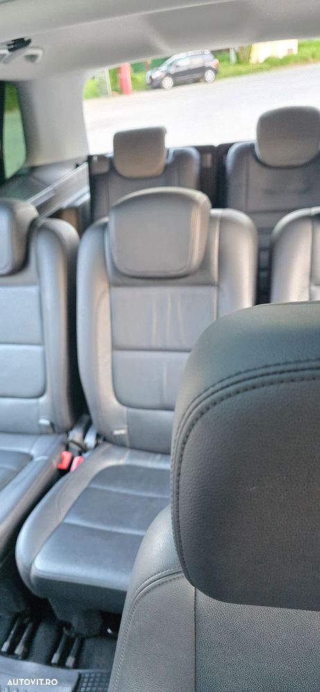 Volkswagen Sharan - 18