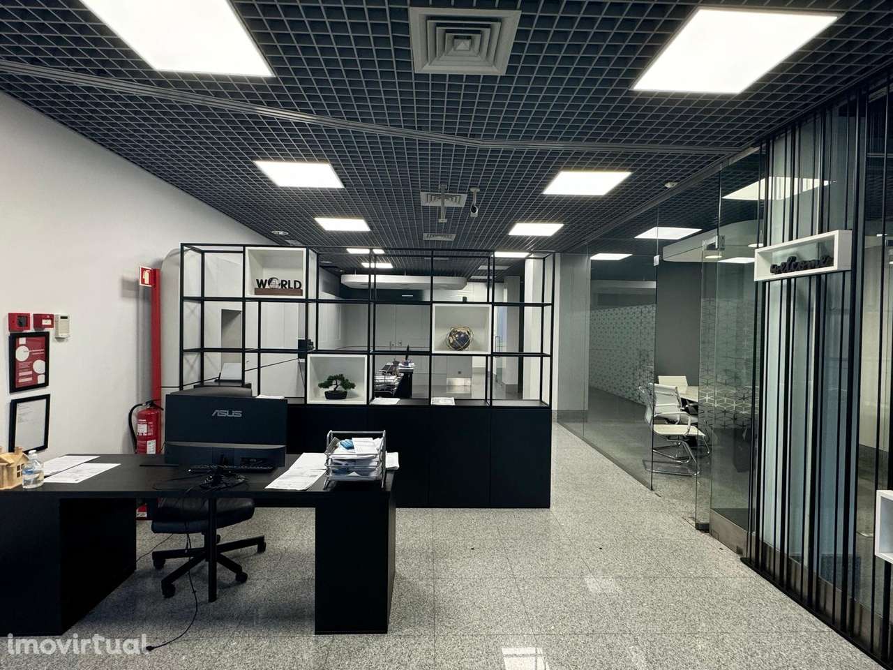 Loja Comercial com 154 m2 perto do Centro de Arcozelo - Grande imagem: 4/10