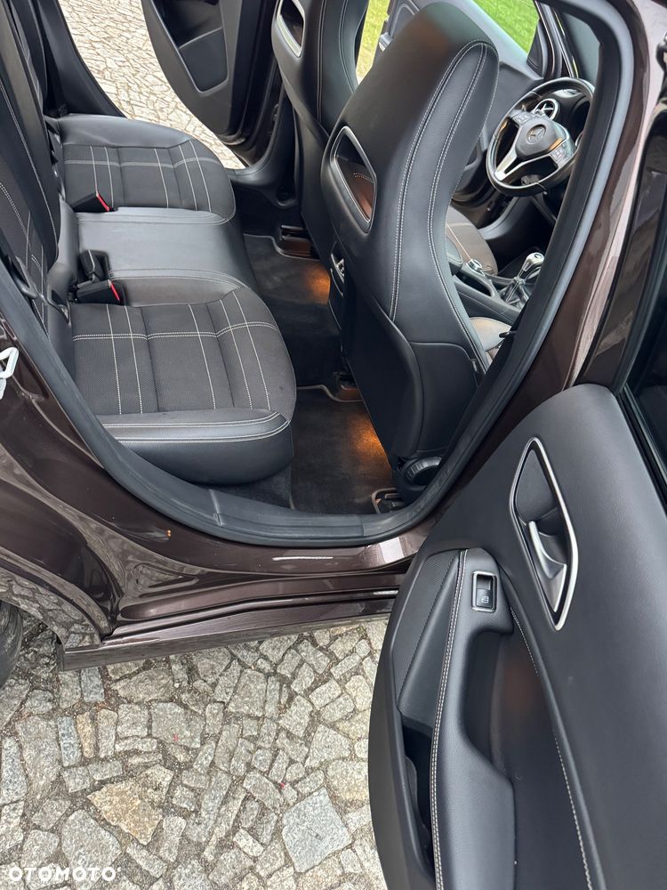 Mercedes-Benz Klasa A 180 CDI BlueEFFICIENCY Edition - 11