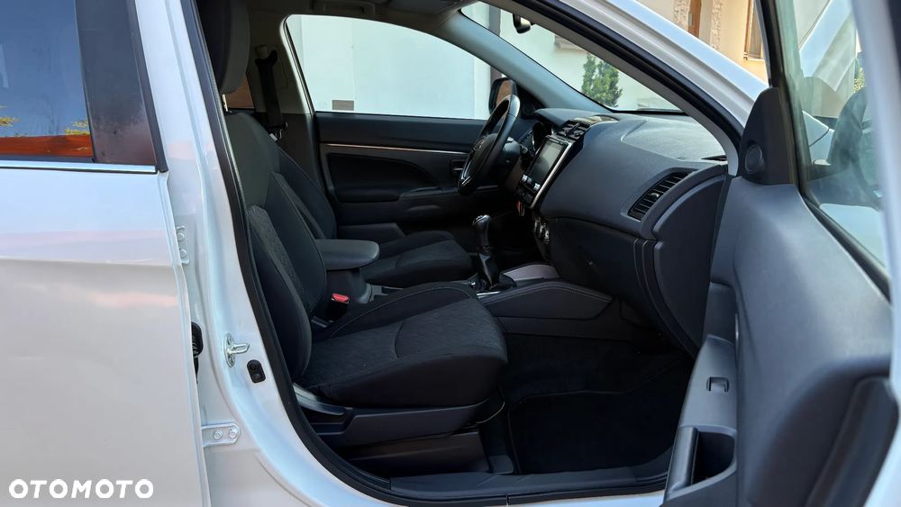 Mitsubishi ASX 2.0 Inform - 36