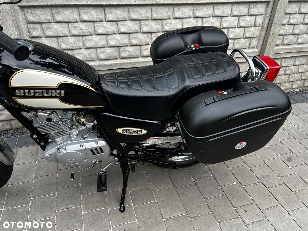 Suzuki GN - 16