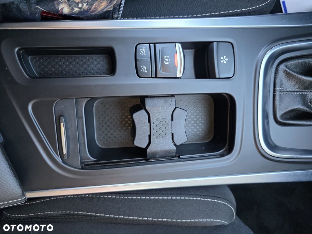 Renault Megane 1.2 Energy TCe Intens EDC - 13