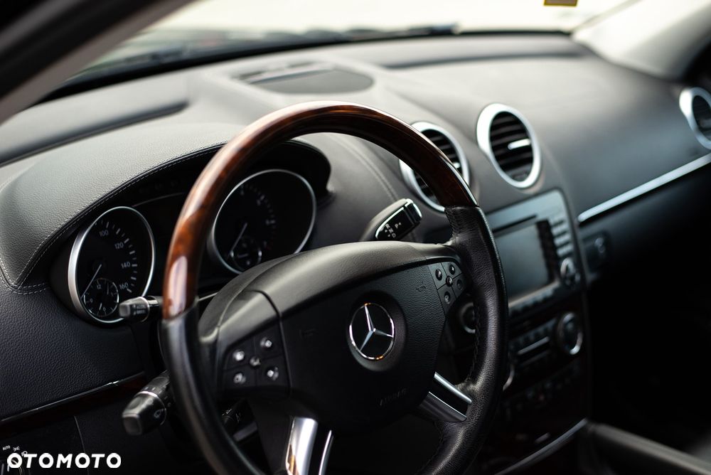 Mercedes-Benz GL ver-500-4matic-7g--tronic - 10