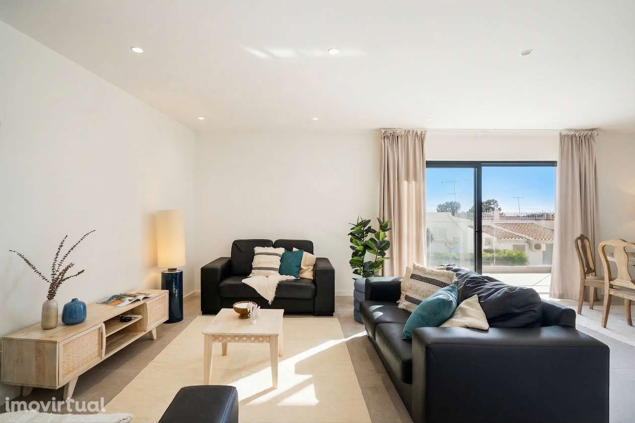 Apartamento T3 moderno a 300 m da praia - Grande imagem: 2/28