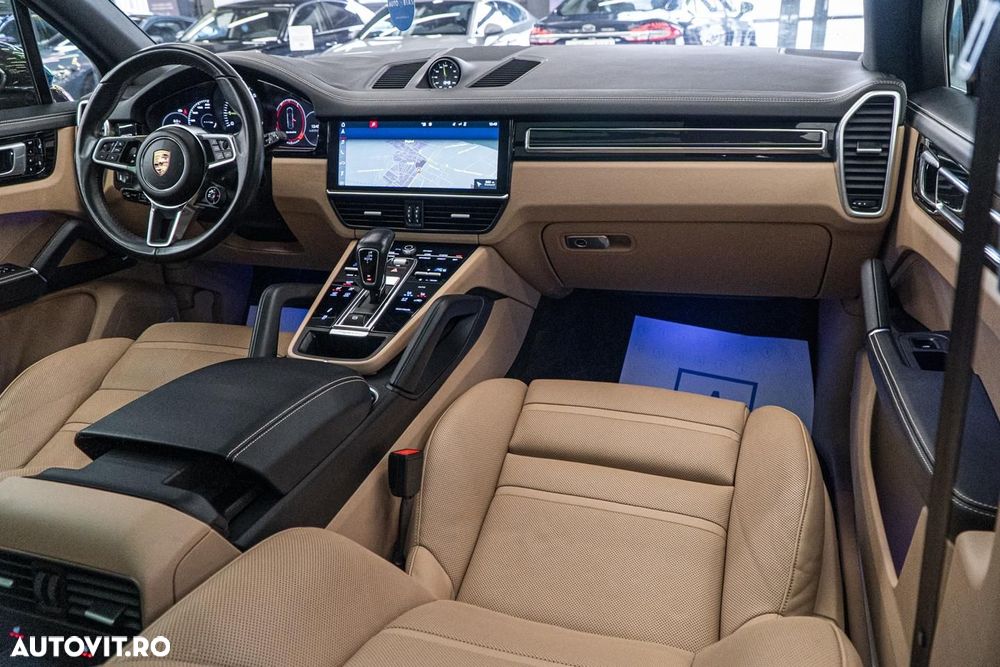 Porsche Cayenne E-Hybrid Tiptronic S Platinum Edition - 3