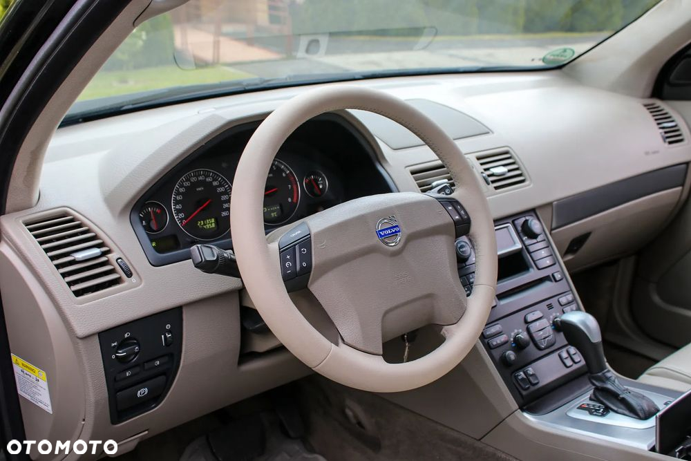 Volvo XC 90 2.9 T6 Momentum - 32