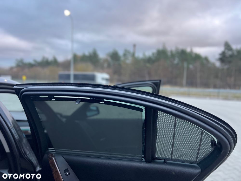 BMW Seria 5 525i - 21