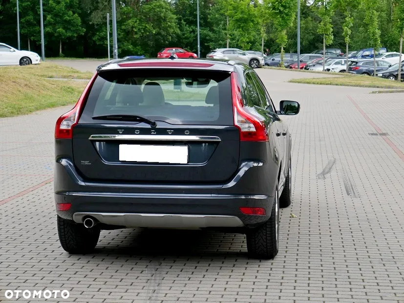 Volvo XC 60 D3 Geartronic Momentum - 3