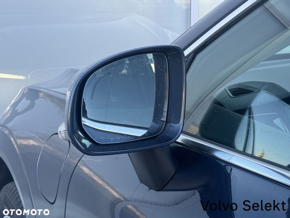 Volvo XC 60 - 38