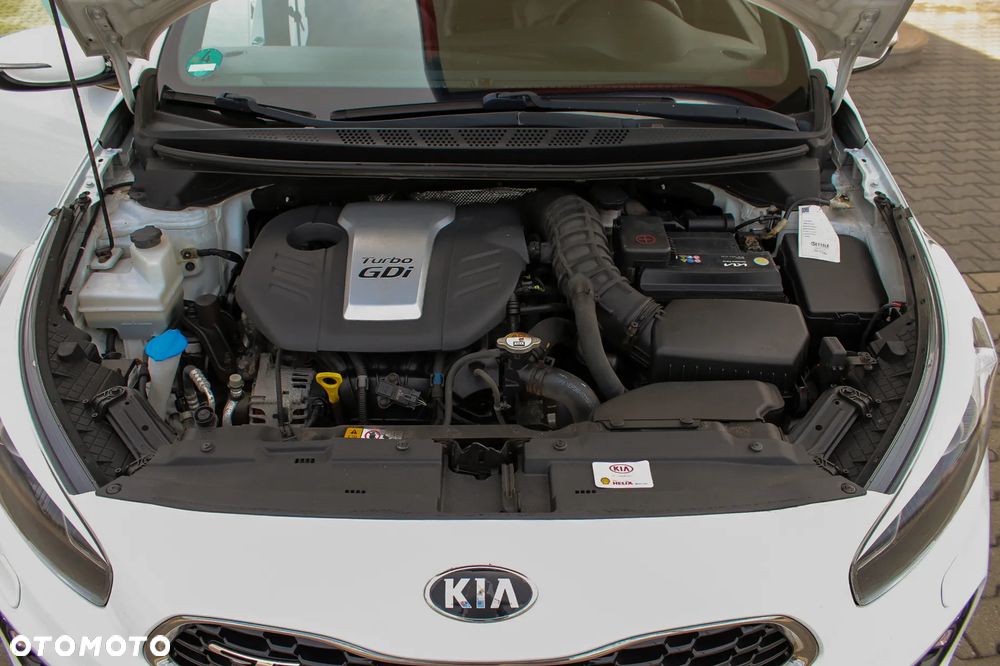 Kia Ceed 1.6 T-GDI GT-Track - 40