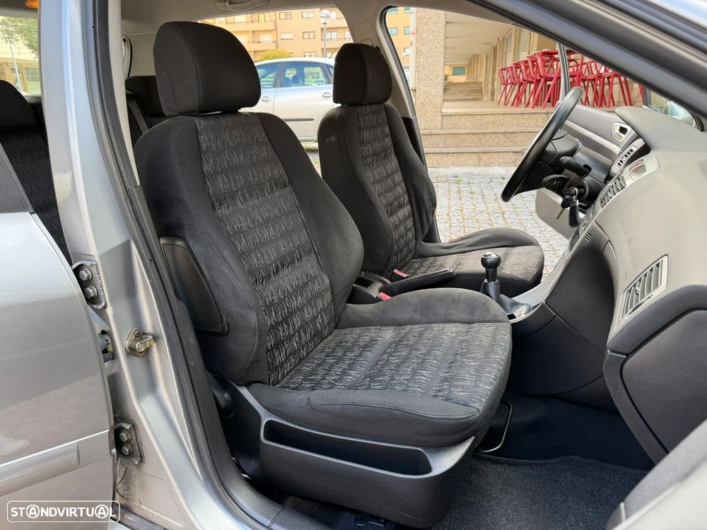 Peugeot 307 1.4 HDi Premium - 26