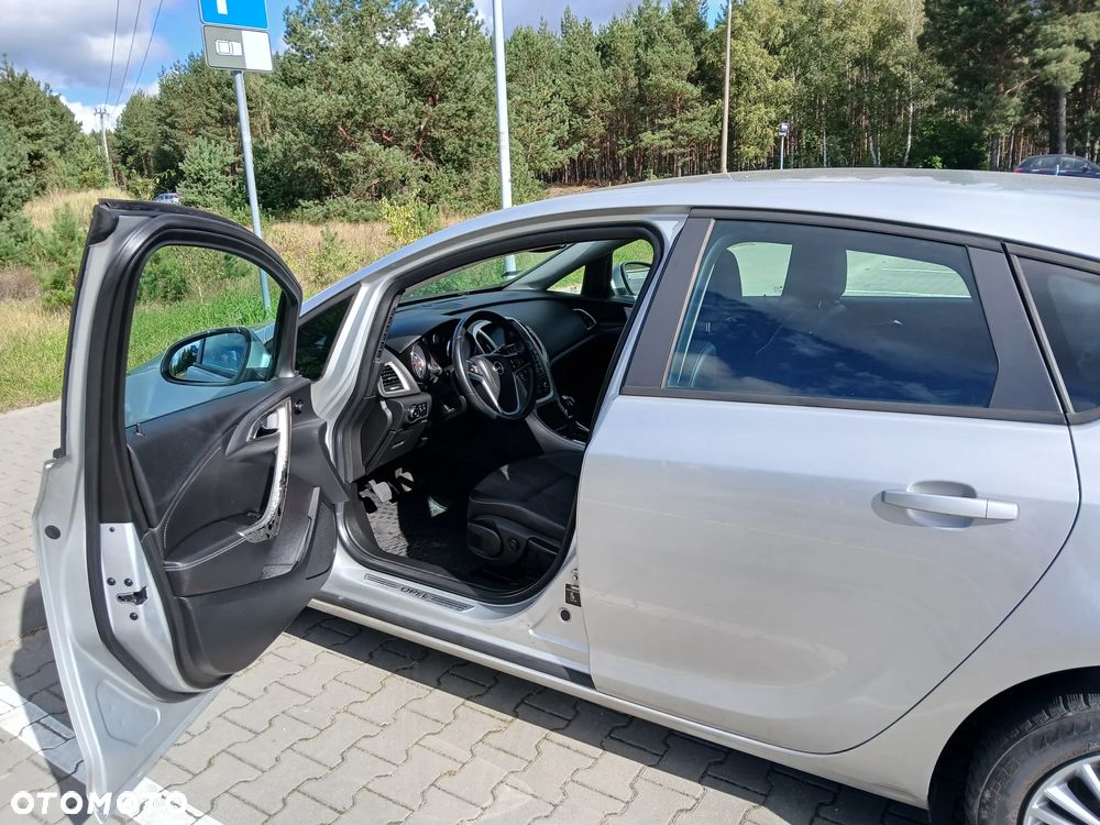Opel Astra - 22