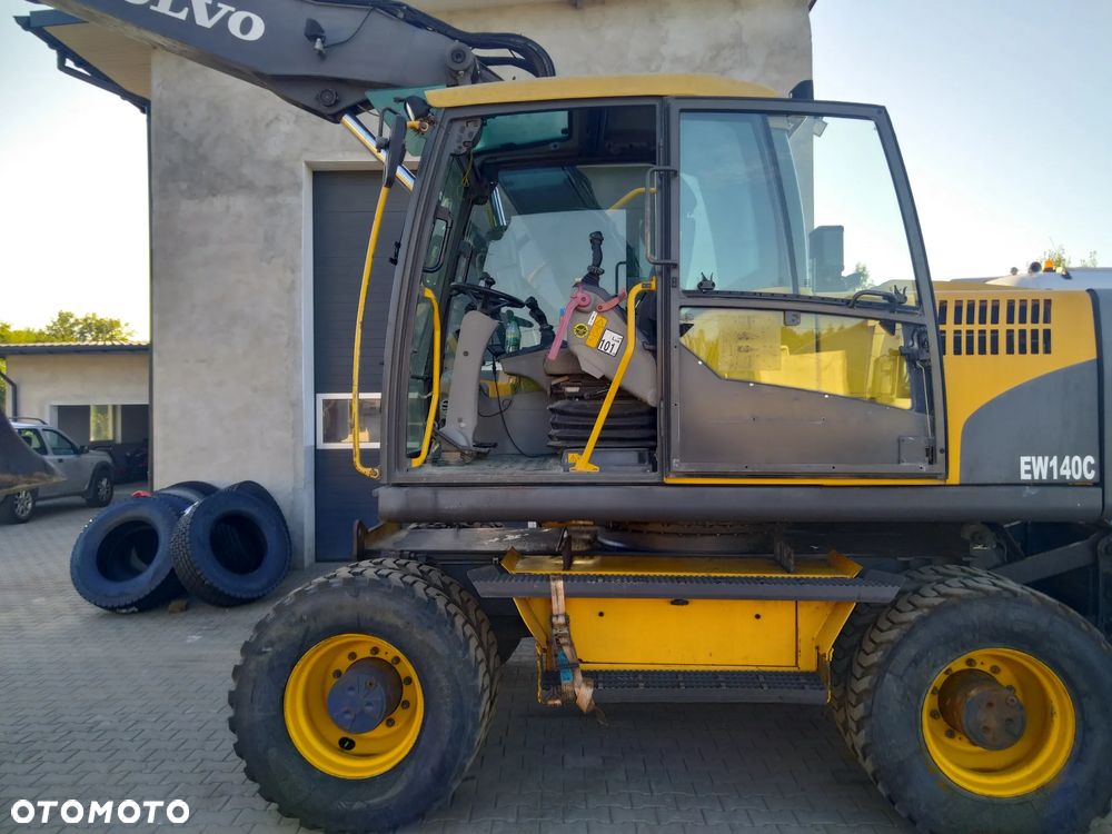 Volvo EW140C - 5