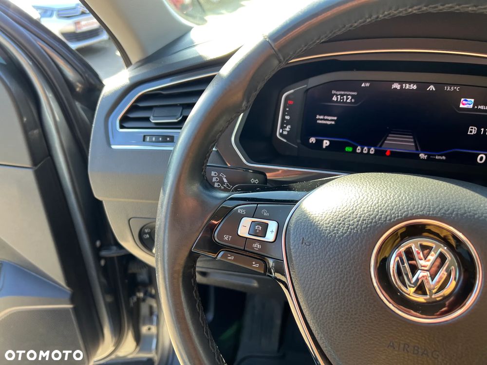 Volkswagen Tiguan Allspace - 11