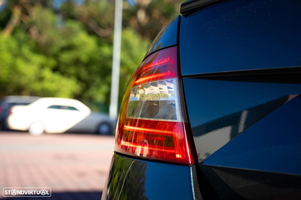 Skoda Octavia 1.6 TDI Elegance - 9