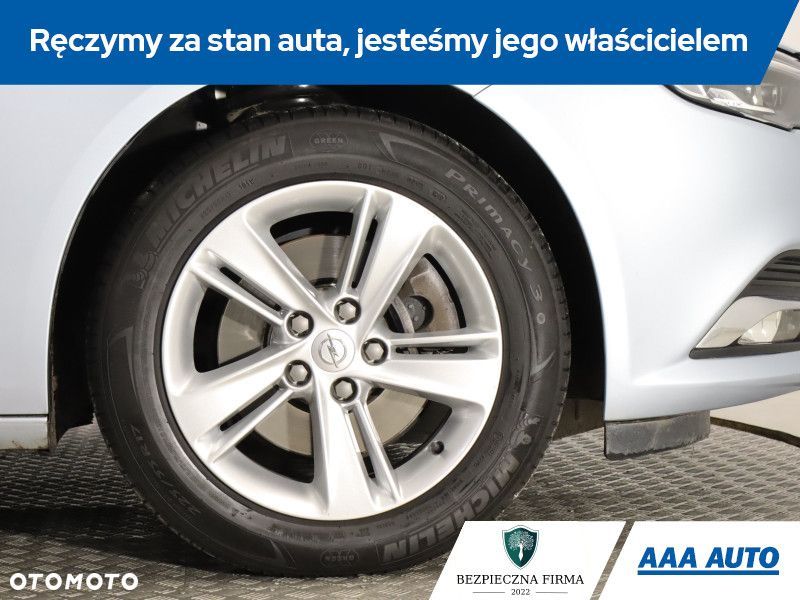 Opel Insignia - 16