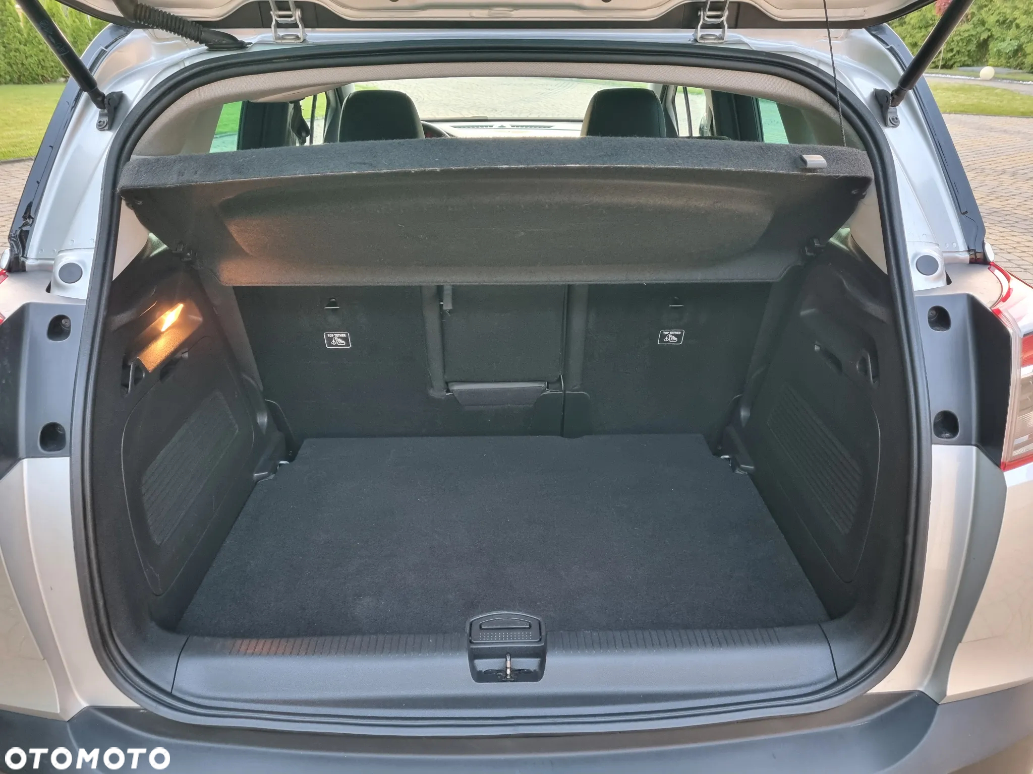 Opel Crossland X 1.2 T Elite S&S - 19