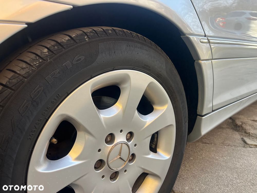 Mercedes-Benz Klasa C 180 Kompressor Automatik Elegance - 19