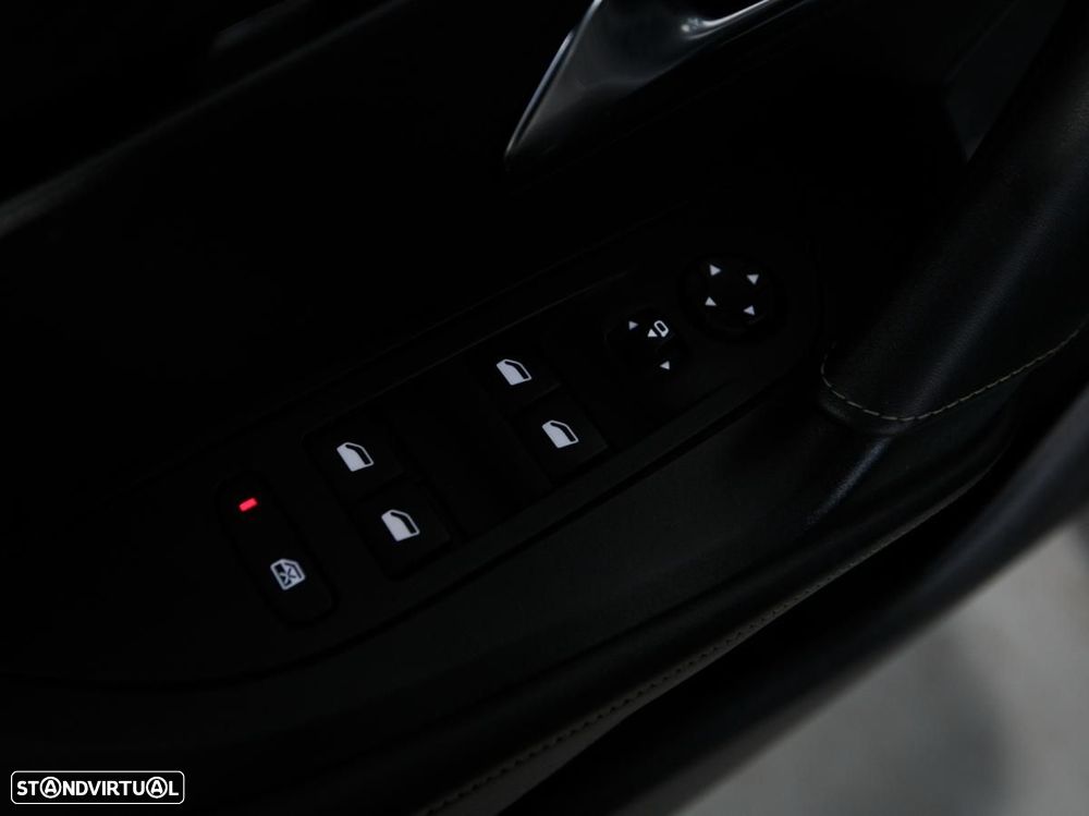 Peugeot 2008 1.5 BlueHDi GT Line EAT8 - 13