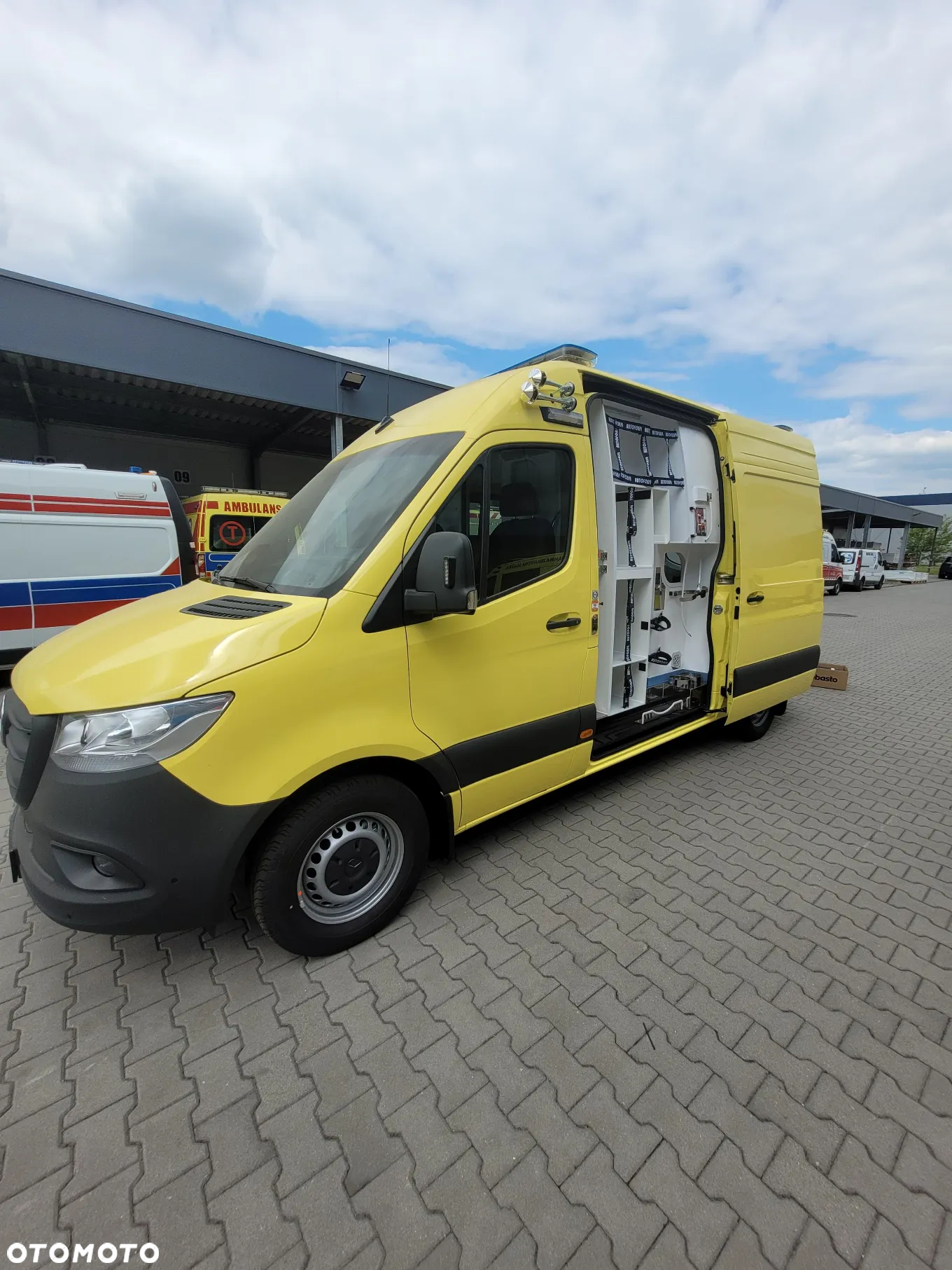 Mercedes-Benz Sprinter - 6