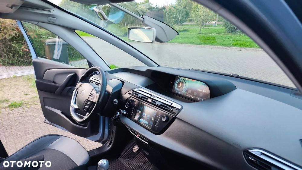 Citroën C4 Grand Picasso e-HDi 115 Intensive - 32