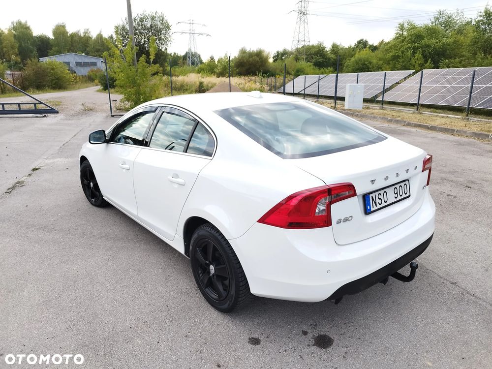 Volvo S60 D3 Summum - 16