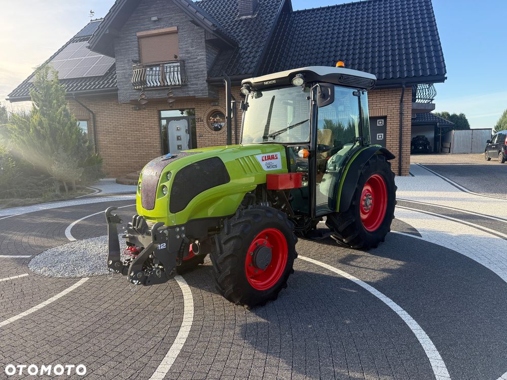 Claas Nexos 240F - 3
