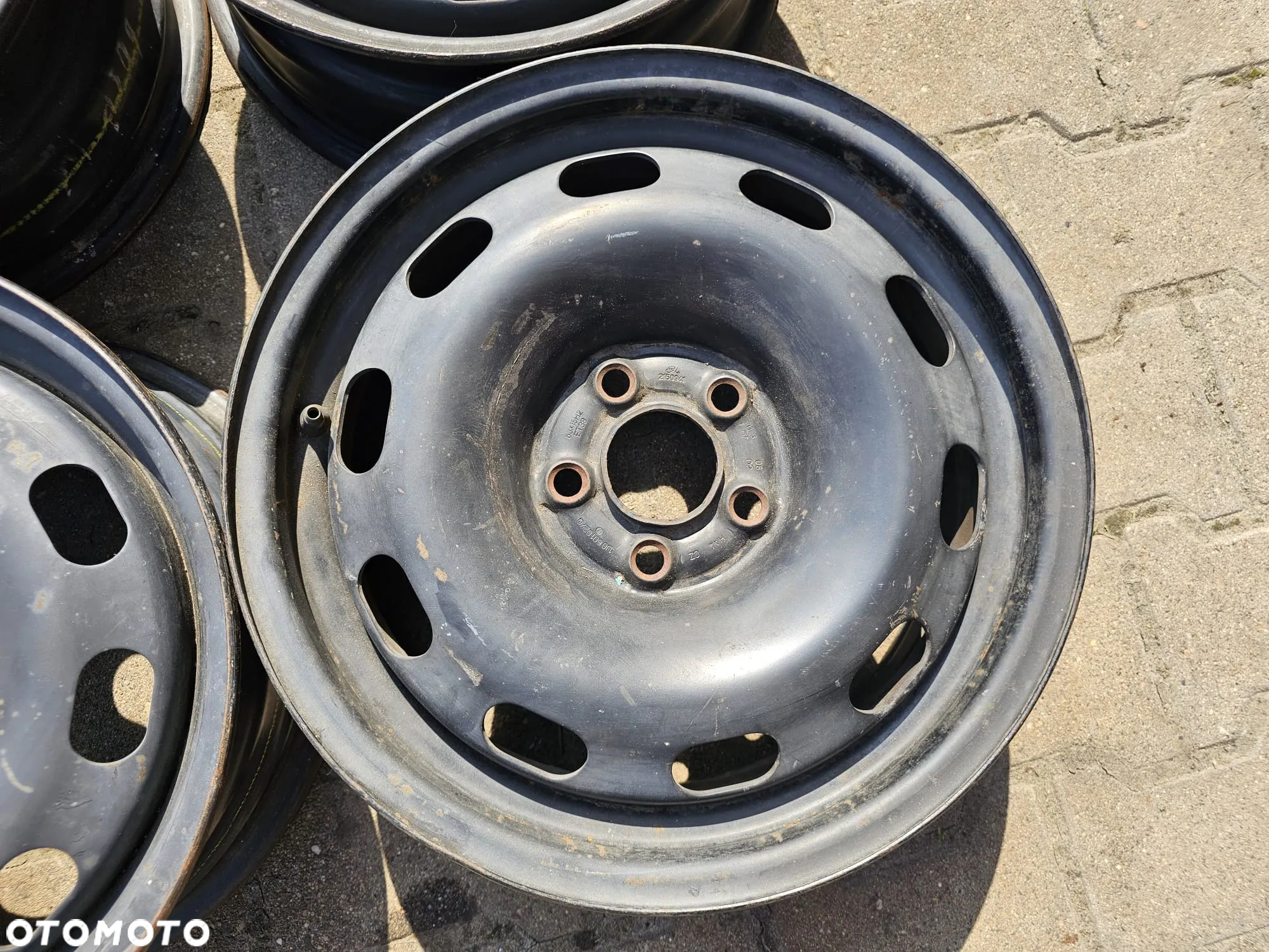 (S31) Felgi stalowe 15'' Volkswagen OE Polo Golf 4 Skoda Rapid Octavia Fabia Audi A1 A3 / 6Jx15 ET38 5x100 - 4