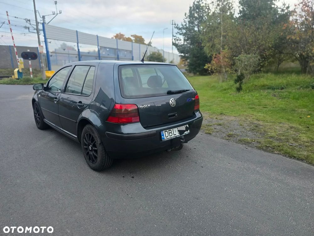 Volkswagen Golf 1.9 TDI Comfortline - 3