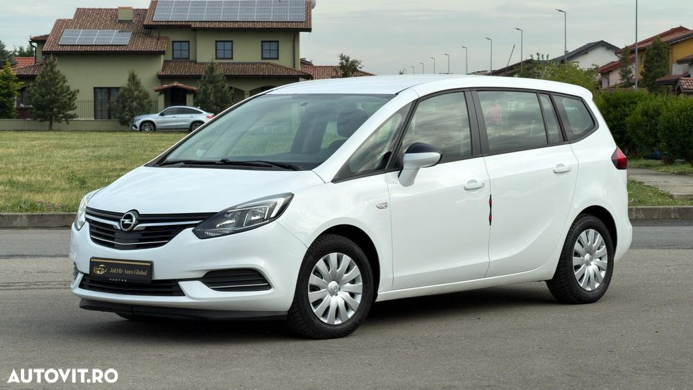 Opel Zafira - 2