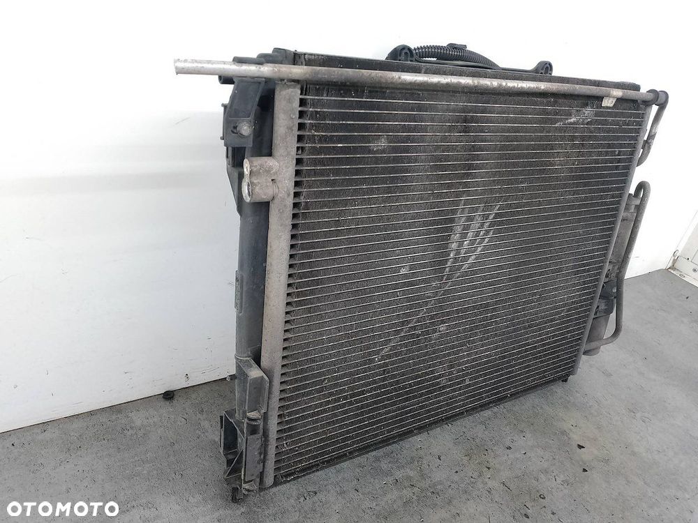 ZESTAW CHŁODNIC RENAULT CLIO II FL 7700428659-J 8200211563-C 9020938  VALEO - 7