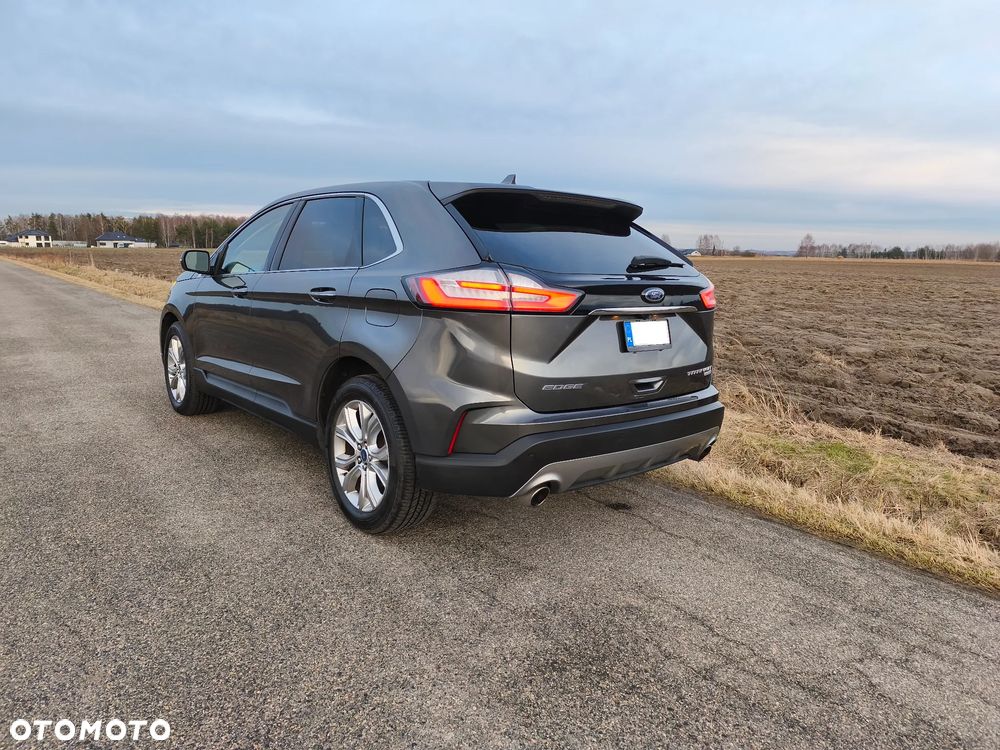 Ford Edge - 4