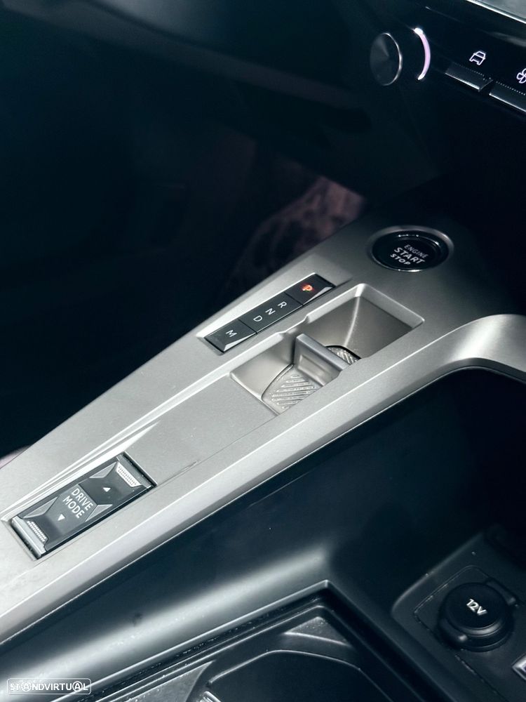 Peugeot 308 SW BlueHDi 130 EAT8 Stop & Start Allure Pack - 19