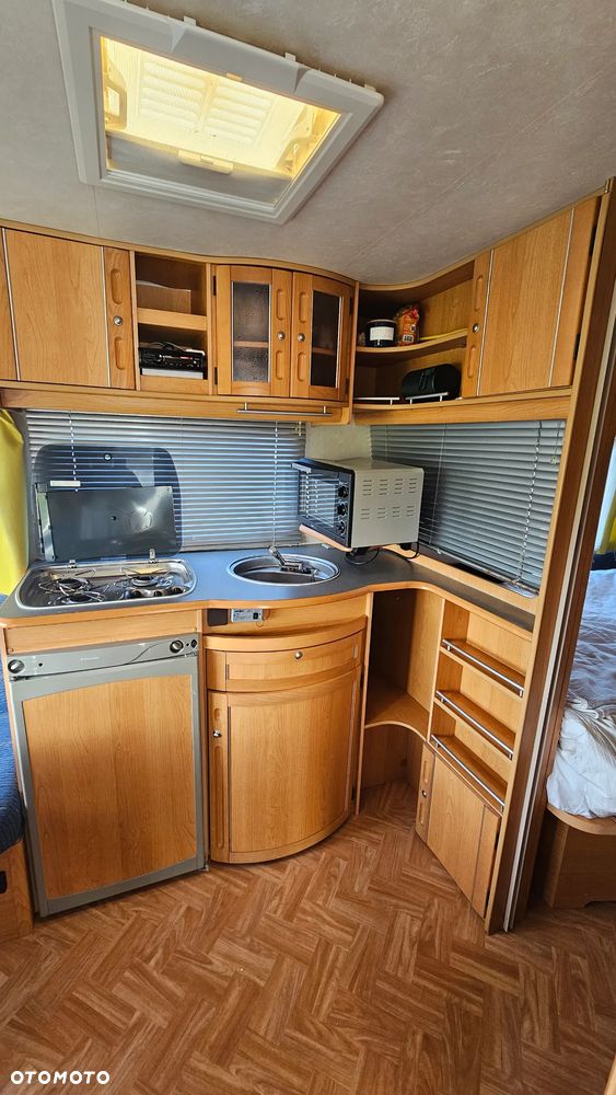 Adria Unica B 462 PU - 6