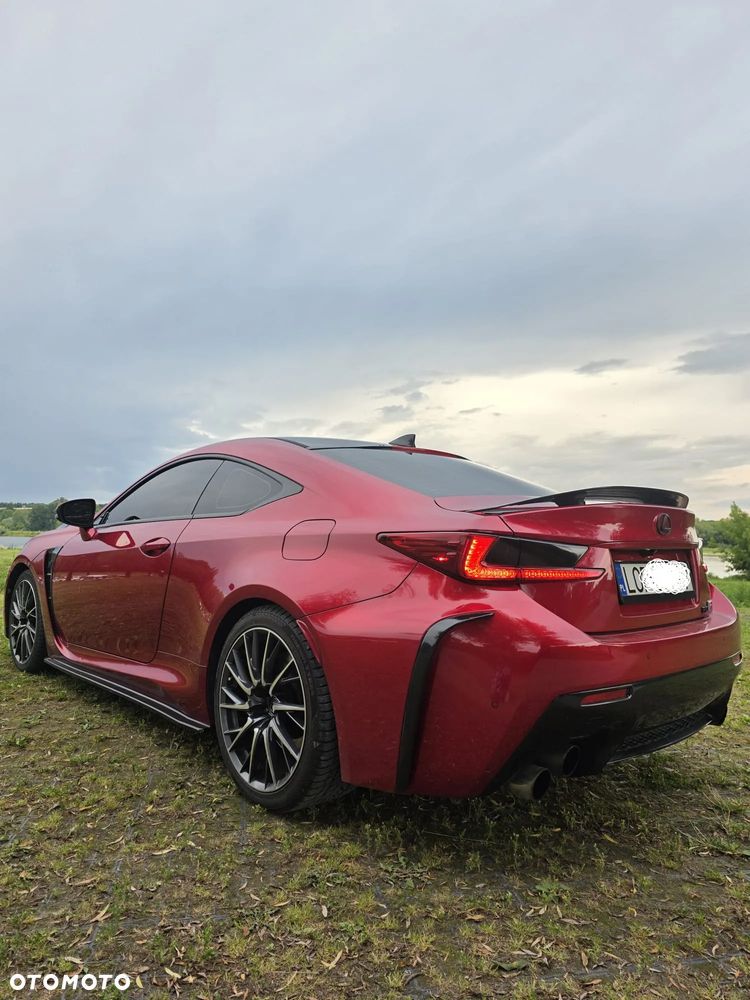 Lexus RC F Carbon - 3