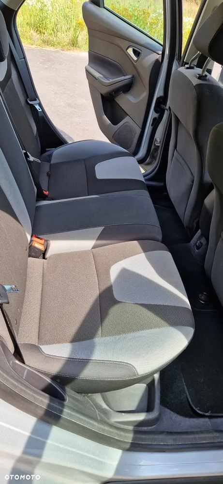 Ford Focus Turnier 1.0 EcoBoost Start-Stopp-System Champions Edition - 20