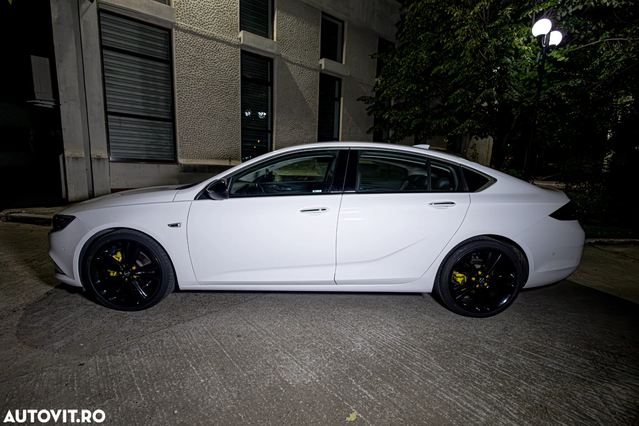 Opel Insignia Grand Sport 2.0 CDTI Start/Stop - 3