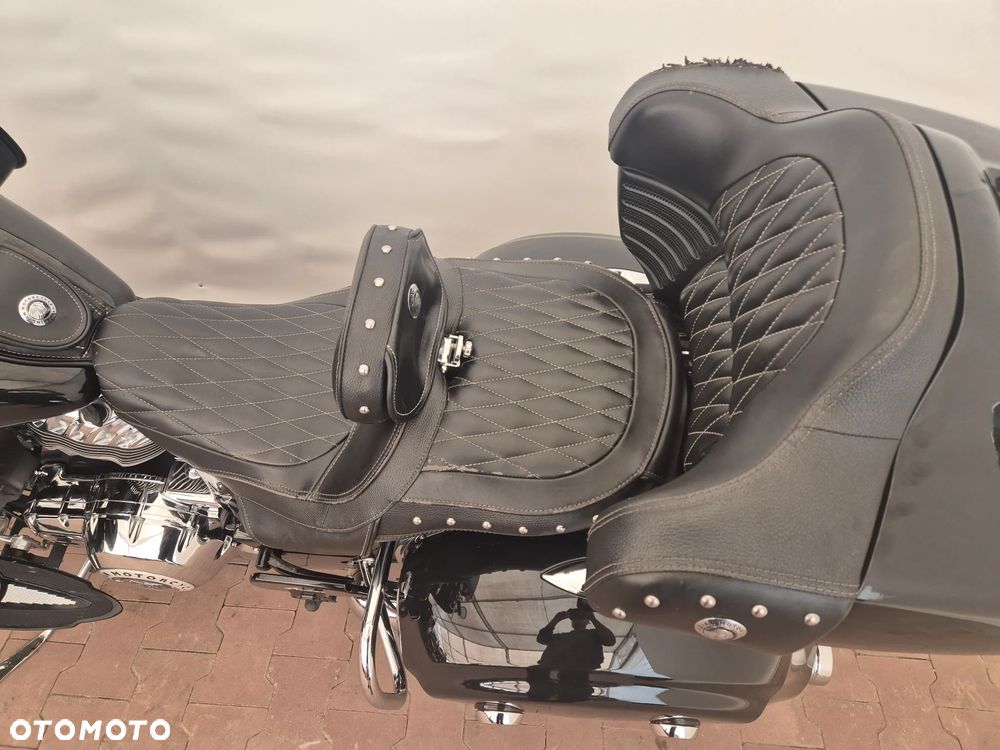 Indian Roadmaster - 26