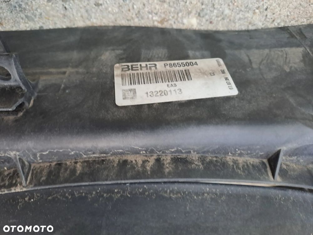 Opel Insignia A 1.8 16V wentylator chłodnicy 13220113 i inne - 4