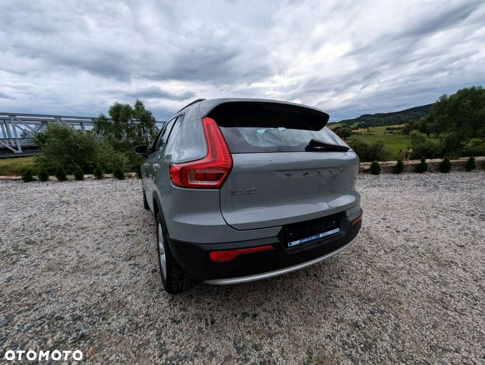 Volvo XC 40 T2 Core - 7