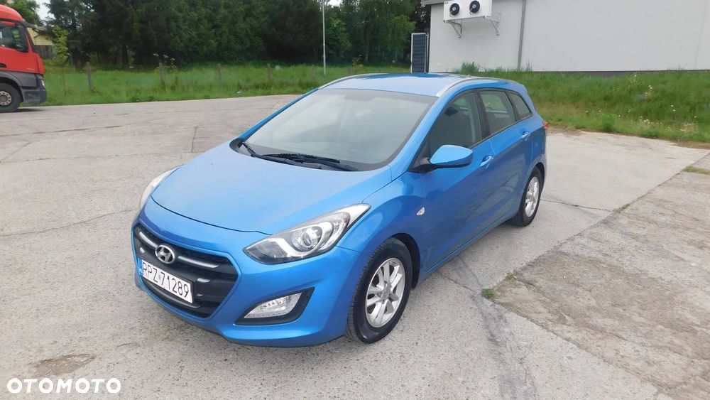 Hyundai i30 1.6 Comfort - 3