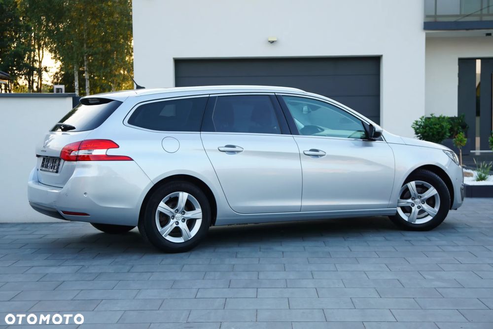 Peugeot 308 BlueHDi FAP 120 EAT6 Stop & Start Allure - 12