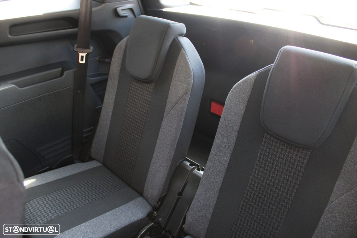 Peugeot 5008 1.2 PureTech Allure Pack EAT8 - 9