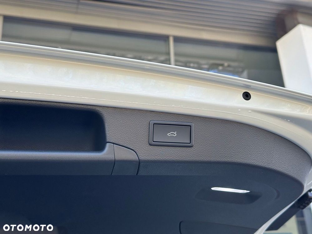 Volkswagen Passat 1.5 TSI EVO Elegance DSG - 9