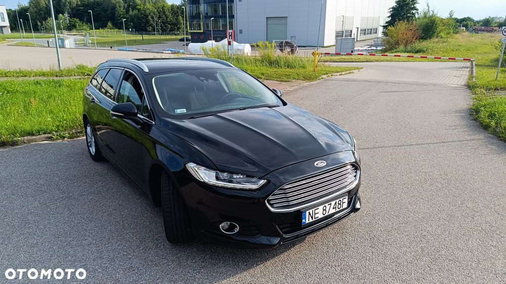 Ford Mondeo 2.0 EcoBoost Titanium - 16