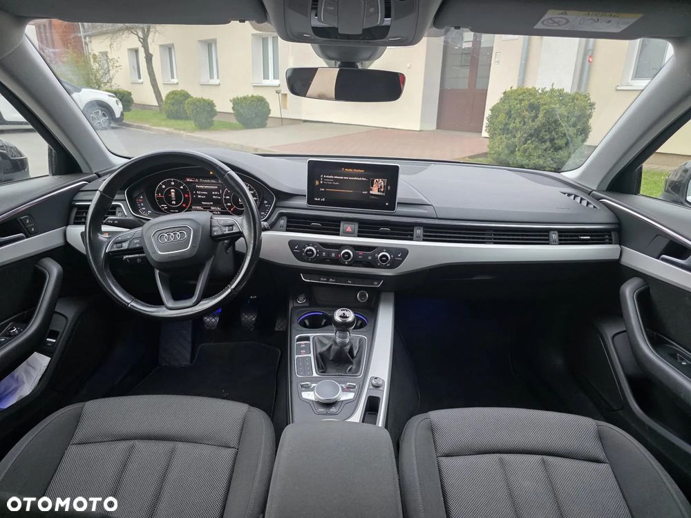 Audi A4 Avant 2.0 TDI DPF Ambiente - 5