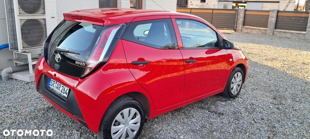 Toyota Aygo x-play Eco - 7