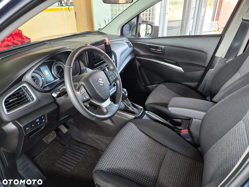 Suzuki S-Cross 1.5 DualJet Hybrid Premium AGS - 8