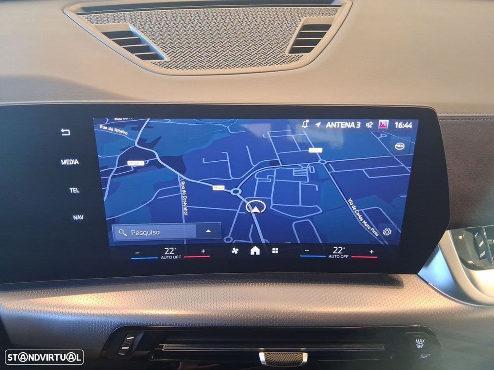 BMW X2 18 d sDrive Auto Pack M - 24